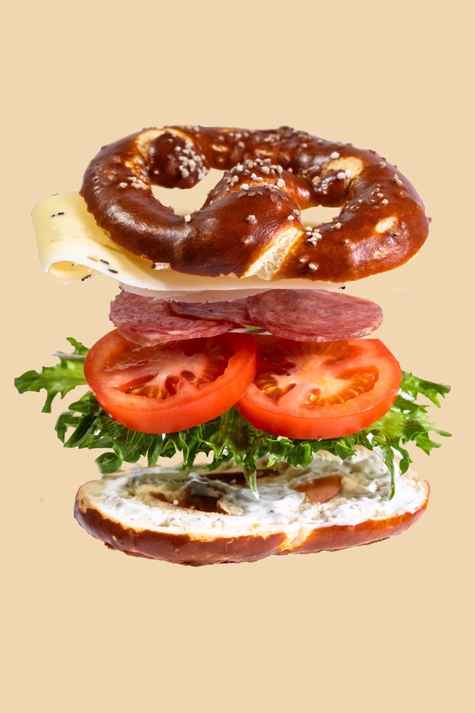 Pretzel trühvlijuustu ja salaamiga